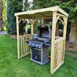 Moorvalley Traditional Barbecue Hut